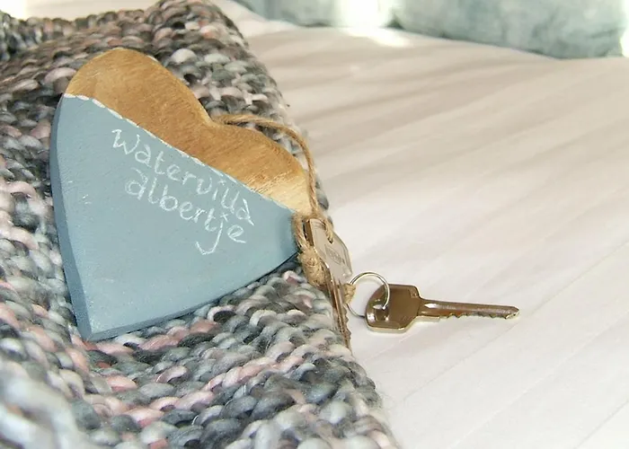 Watervilla-albertje Bed & Breakfast